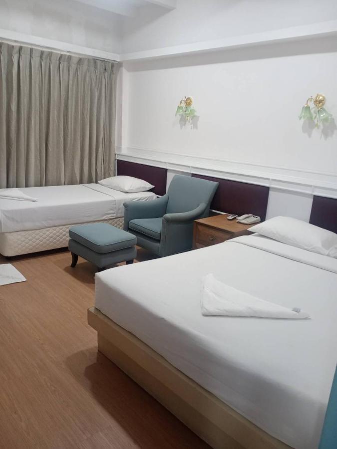 Royal Garden Home Hotel Bangkok Bagian luar foto