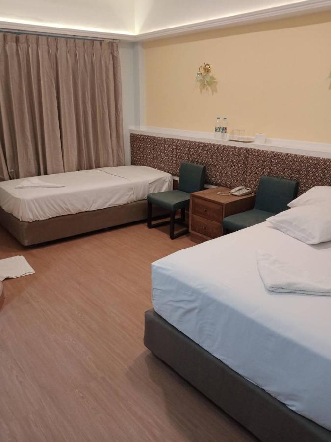 Royal Garden Home Hotel Bangkok Bagian luar foto