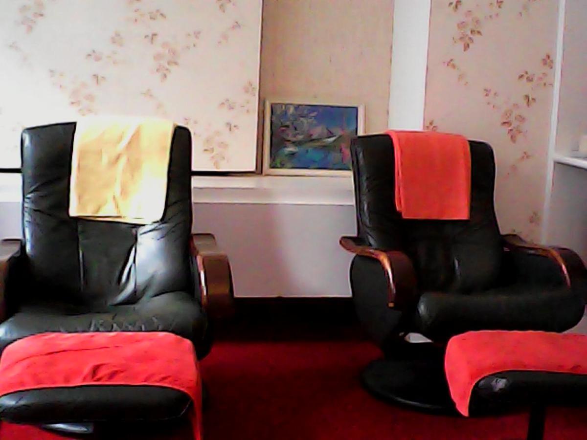 Royal Garden Home Hotel Bangkok Bagian luar foto